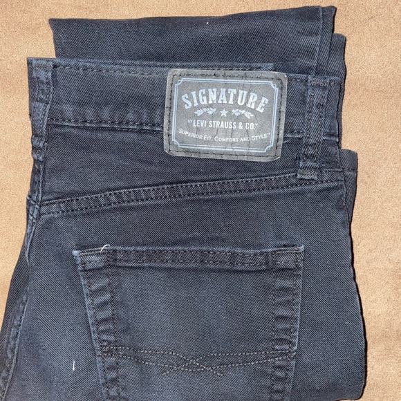 Black Levi skinny jeans - Picture 1 of 4